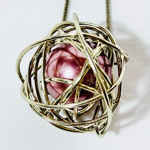 Vintage Pink Pearl Cage Necklace Gold Tone Hand Crafted Jewelry 15" - Picture 3 of 5